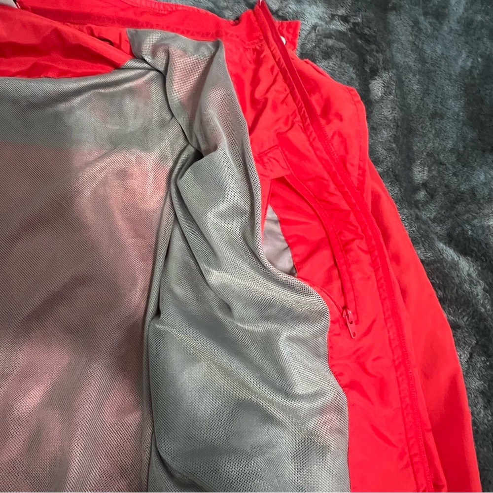Red rain jacket - Picture 7 of 8